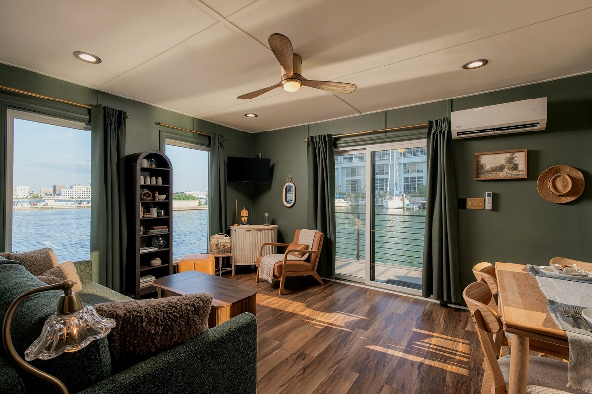 Living room looking toward the sliding doors